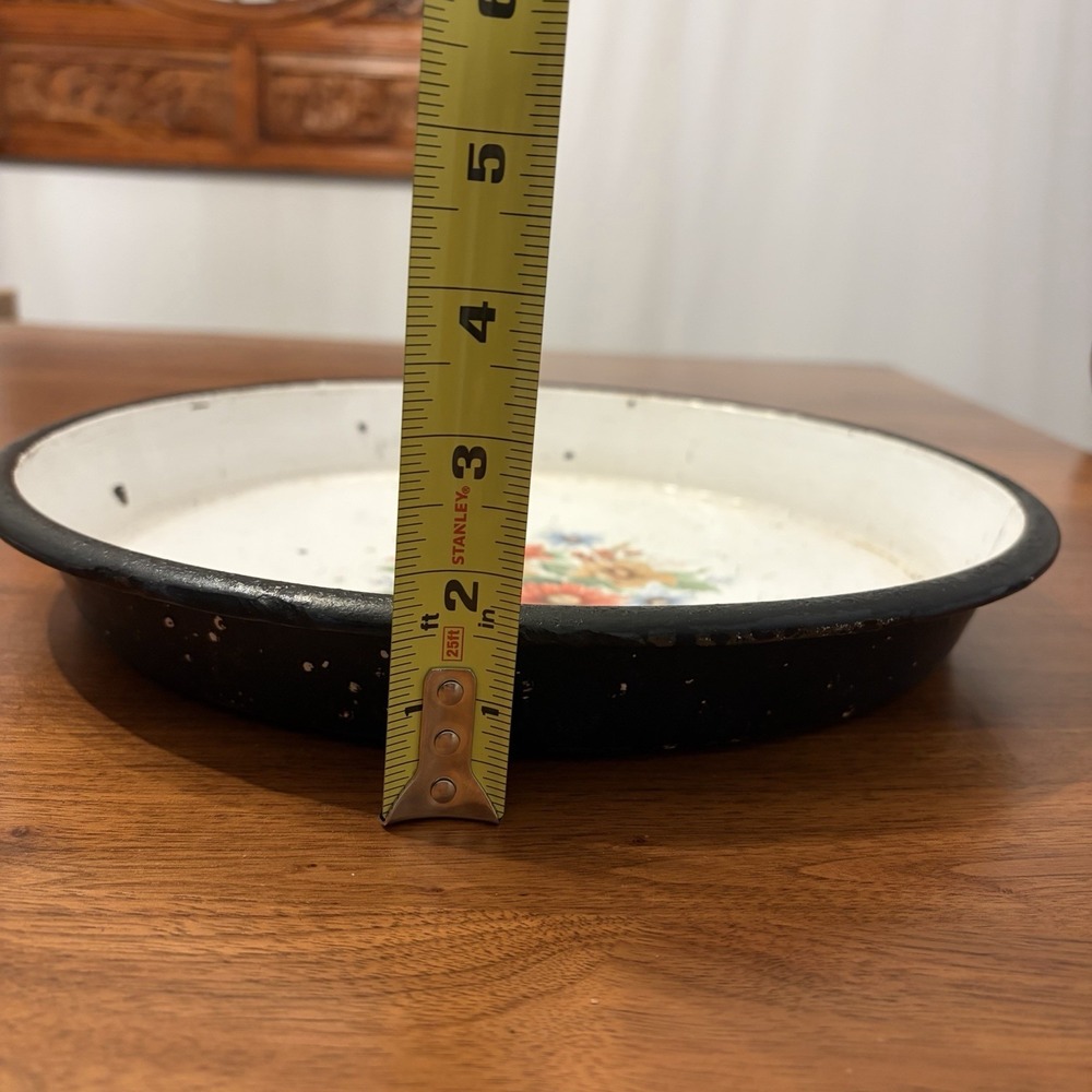 Vintage Metal Round Tray Floral Decor - Picture 7 of 7